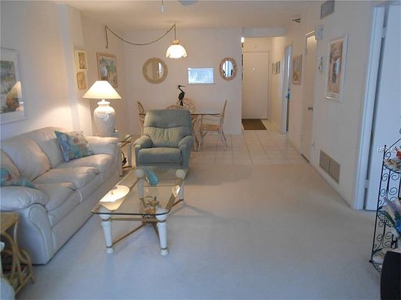 2nd image of 244 Saint Augustine Ave APT 302
