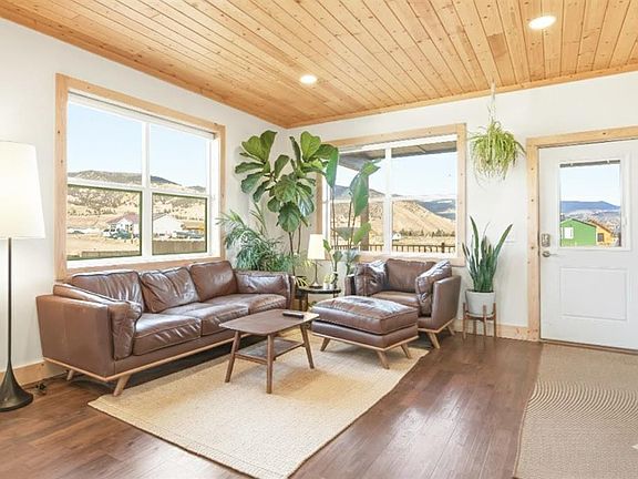3rd image of 437 Apex Drive