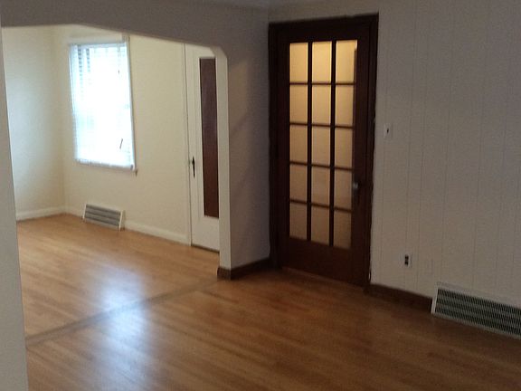 5th image of 20508 Washtenaw St