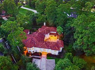 605 Little John Ln, Houston, TX 77024