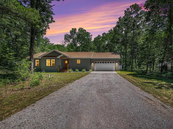 2160 Driftwood Ln NE, Kalkaska, MI 49646