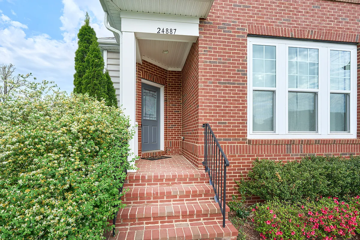 Building Photo - 24887 Coventry Grove Ct