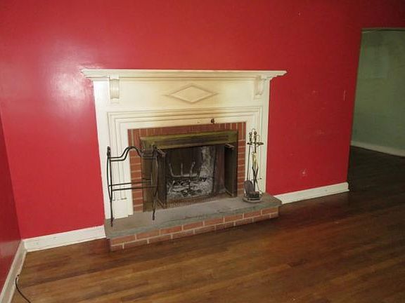 3rd image of 1254 Cornell Ave