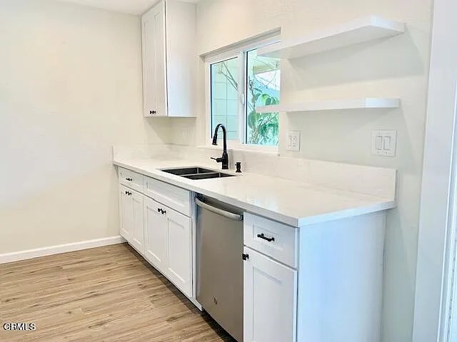 109 E Channel Islands Blvd — Photo 2