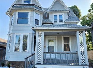 10 Churchlea Pl, Rochester, NY 14611