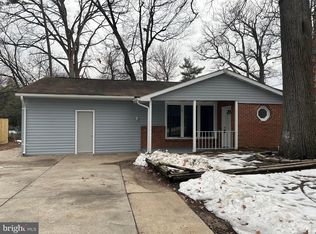 8009 Woodholme Cir, Pasadena, MD 21122