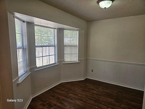 5th image of 108 Meadow Wood Dr