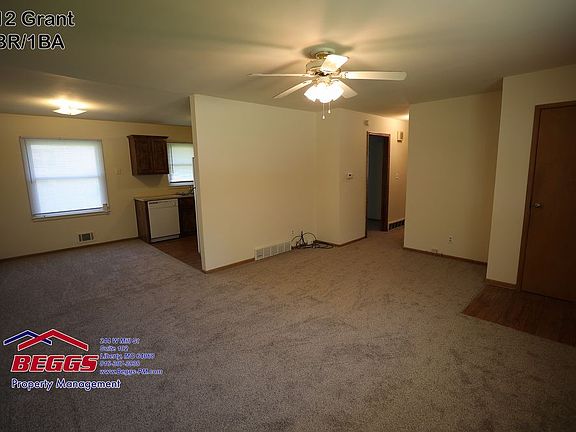 3rd image of 212 Grant St
