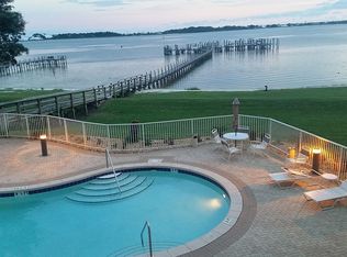 1365 W Highway 98 UNIT 206, Mary Esther, FL 32569