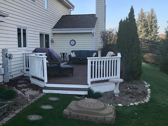 2nd image of W69N410 Foxpointe Ave