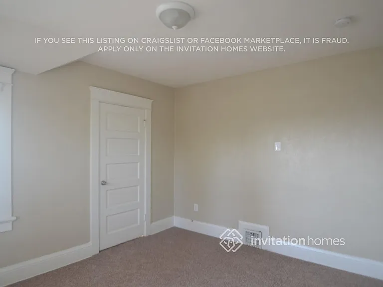 1613 W 49th St — Photo 11