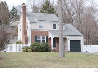 42 Glendale Dr, Stamford, CT 06906