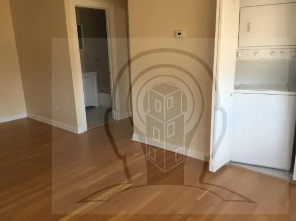 (undisclosed Address), Chicago, IL 60626