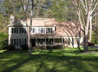 1272 Melton Dr, Lilburn, GA 30047