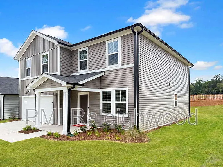 600 Westford Dr #96 — Photo 3