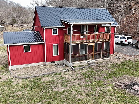 3rd image of 439 Spout Springs Rd