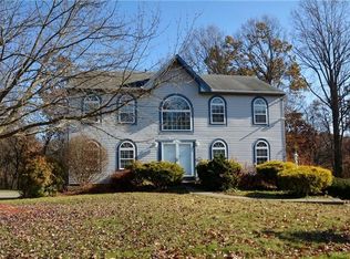 4912 Meadow Crest Dr, Allison Park, PA 15101
