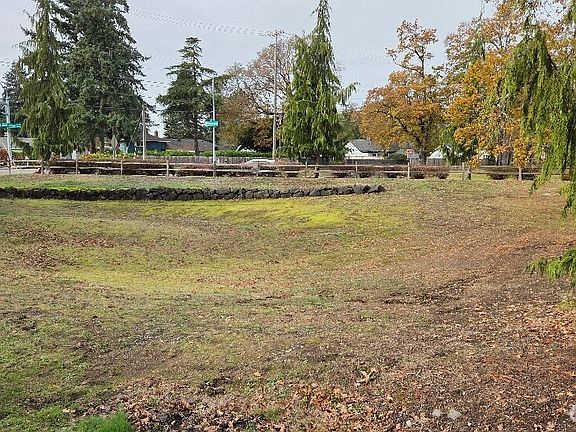 4th image of 8113 Custer Rd. SW #E-5