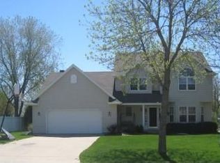420 N Fox Croft Dr, De Pere, WI 54115