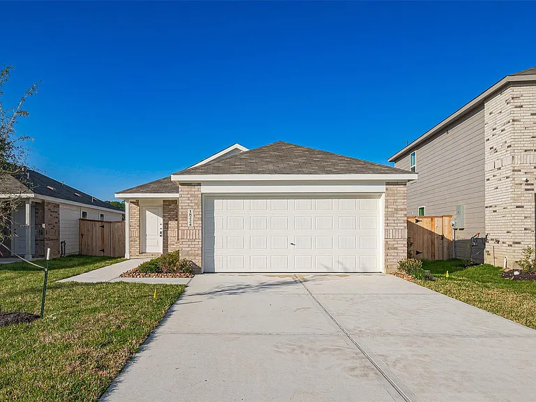 18224 Pontecorvo Ln — Photo 3