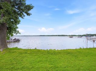 10226 S Shore Dr, Plymouth, MN 55441