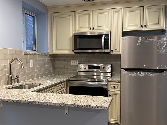 2nd image of 133 Beaconsfield Rd