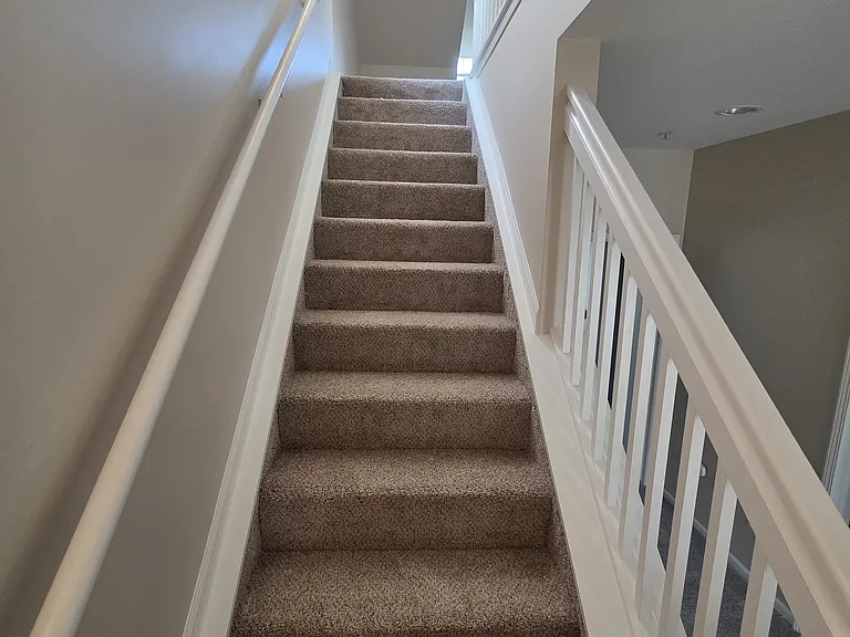 526 Graten St — Photo 23