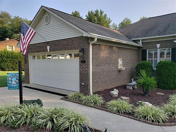 3rd image of 3287 Lawing Ln