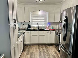 406 Fleer Rd, Thomasville, NC 27360