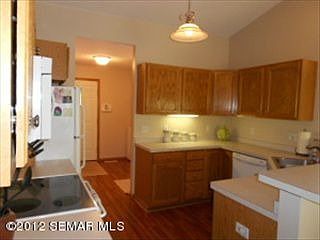 4th image of 651 Willowbrook Dr NE