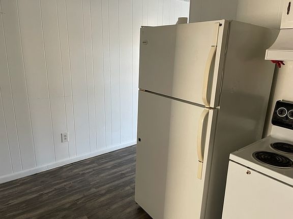 4th image of 301 Denson Ave SW #315