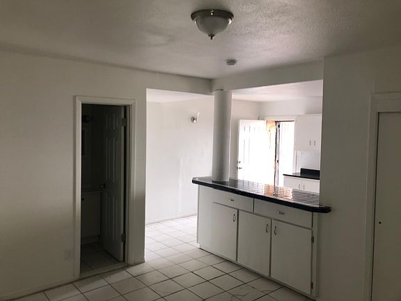 2nd image of 224 W River Ave