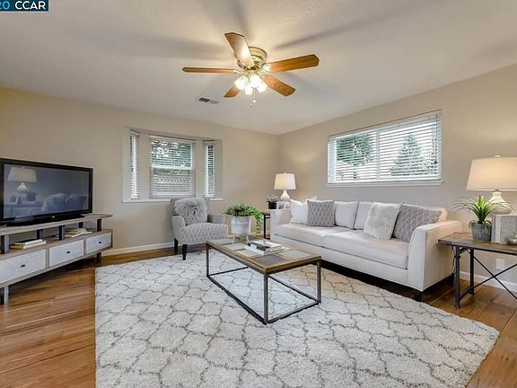 5th image of 4732 Zinnia Ct