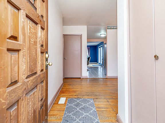 5th image of 521 Sandbrook Rd