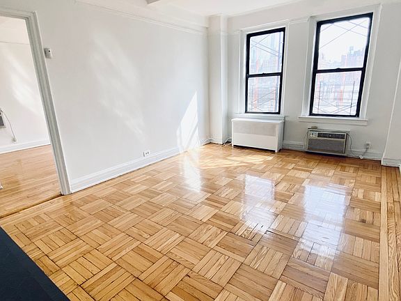 5th image of 215 W 83rd St APT 7B