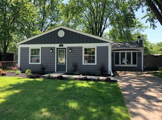 24 Pomeroy Rd, Montgomery, IL 60538