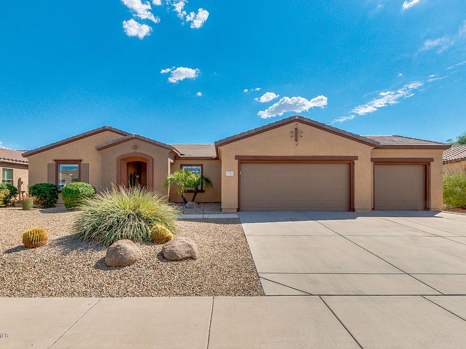 1st image of 17381 W King Canyon Dr
