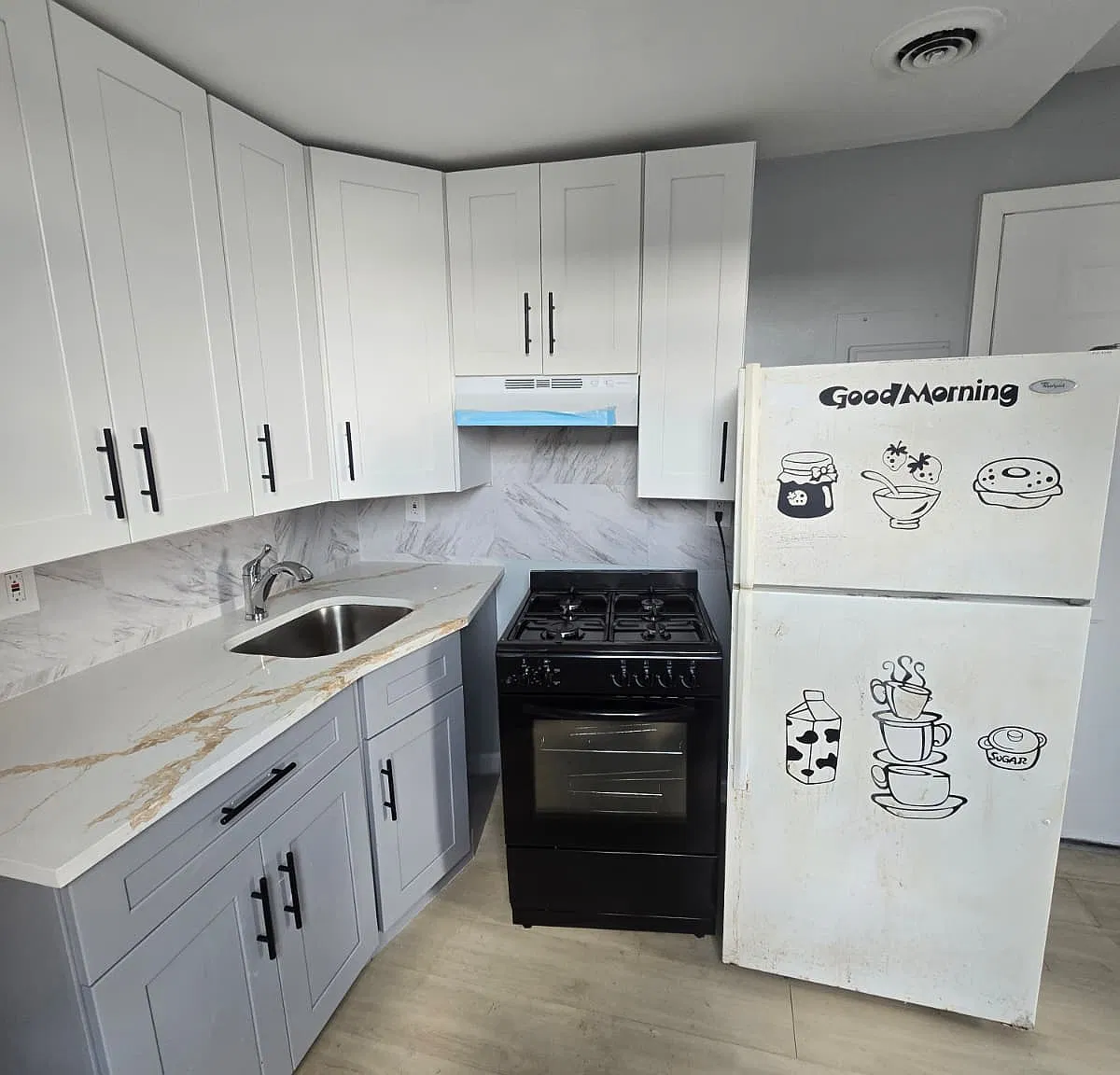 1 bed, $2,300 — Photo 4