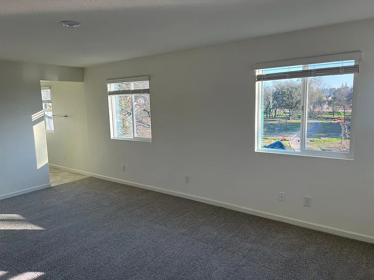 7990 Cobb St — Photo 16