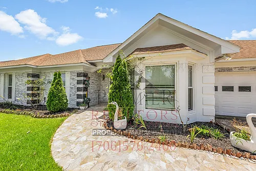 5924 Big Oak Dr Photo 1 5924 Big Oak Dr Photo 1