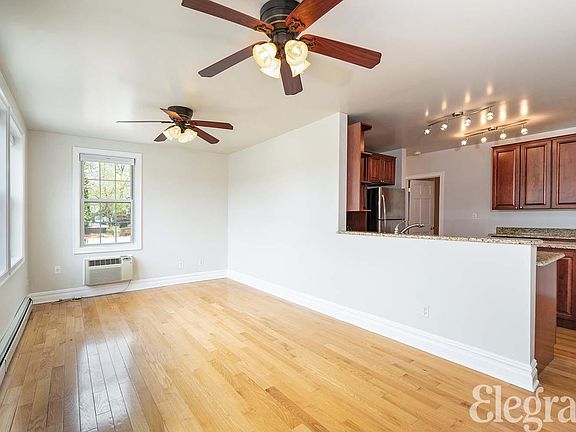 5th image of 376 Nodine St APT 2B