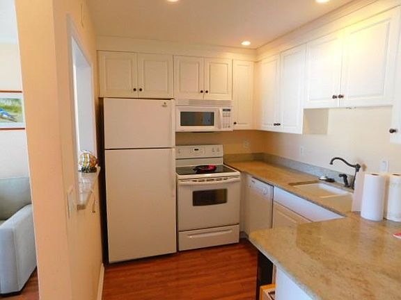 5th image of 2800 Indian River Blvd APT B2