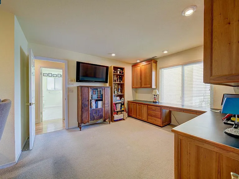 3000 Marble Canyon Pl — Photo 20