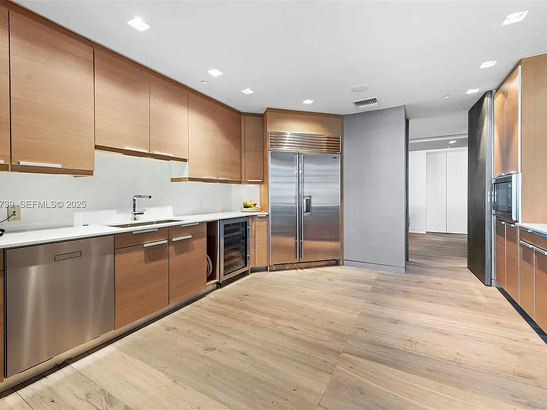 10295 Collins Ave #1709 — Photo 5