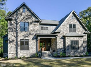 7 Goldenrod Dr, Whispering Pines, NC 28327