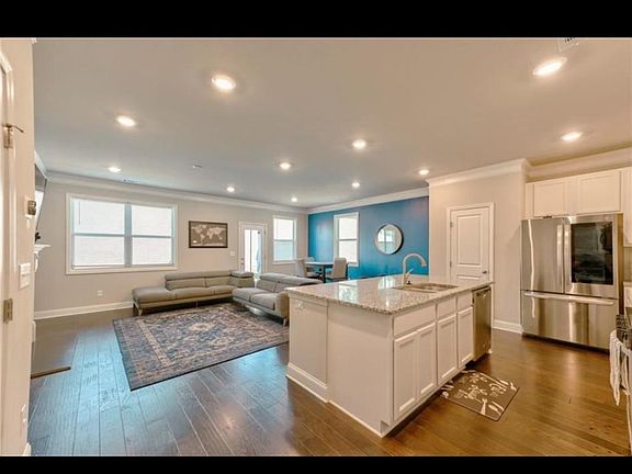 4th image of 2629 Irwell Way #2629