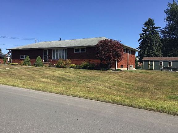 2nd image of 24 Iris Ln
