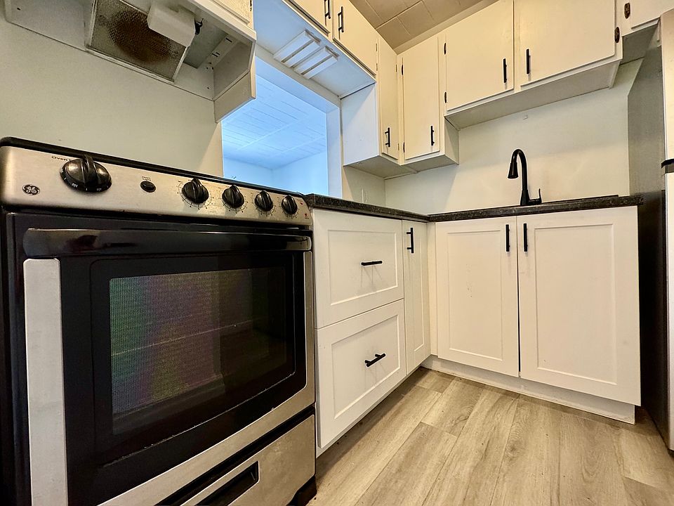1st image of 204 Michigan Ave #0
