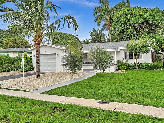 3rd image of 3362 NW 33rd Avenue