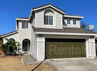 2169 Lansbury St, Santa Rosa, CA 95404